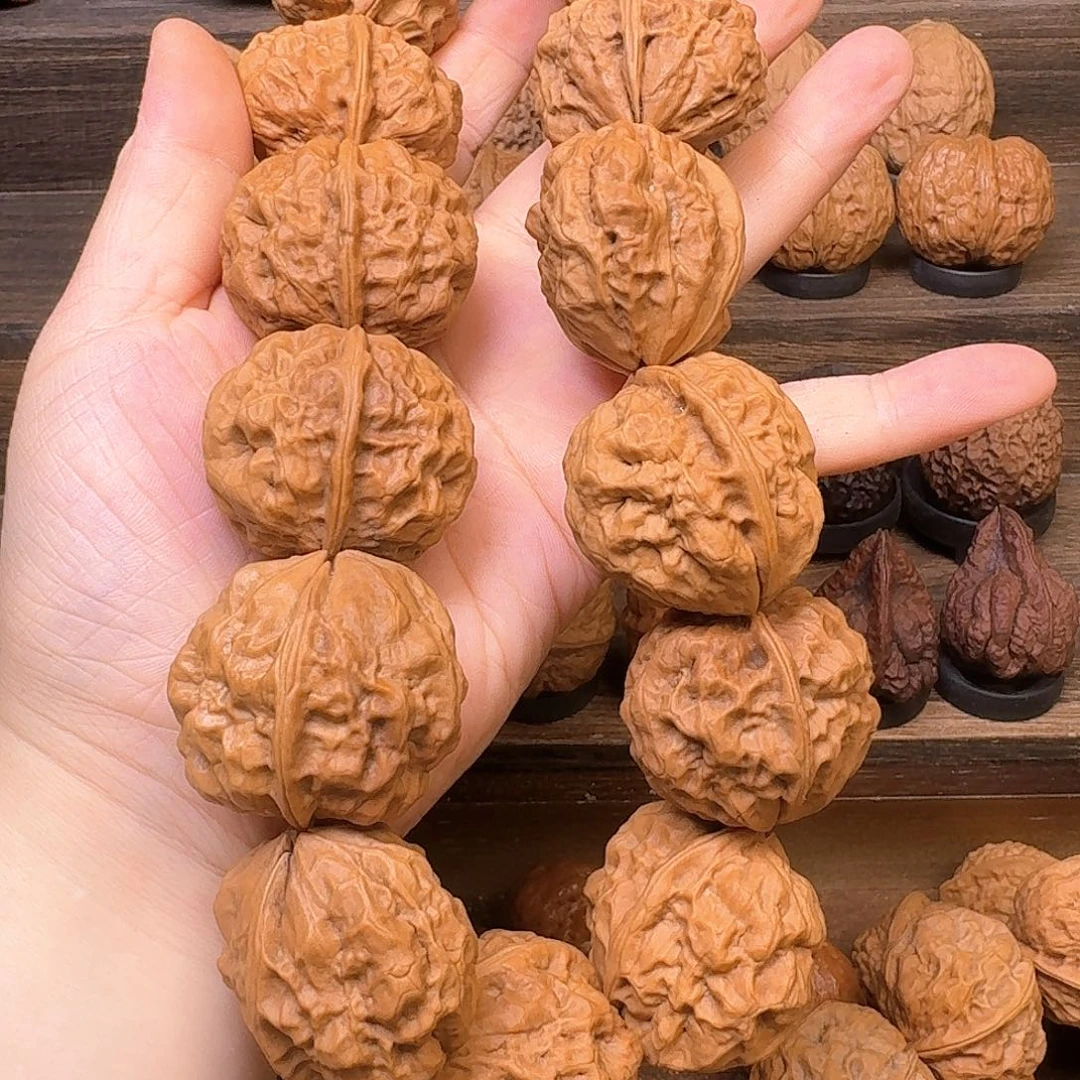 文玩核桃吊坠云****12水晶疙瘩包手持36尺寸