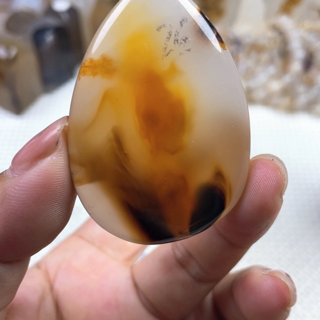玛瑙/玉髓未镶嵌颈饰