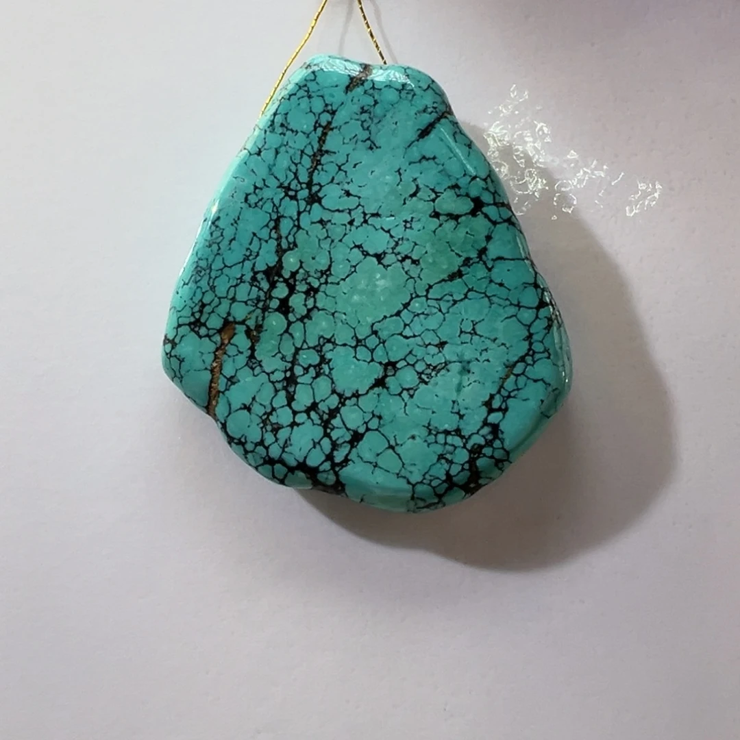 绿松石未镶嵌挂件