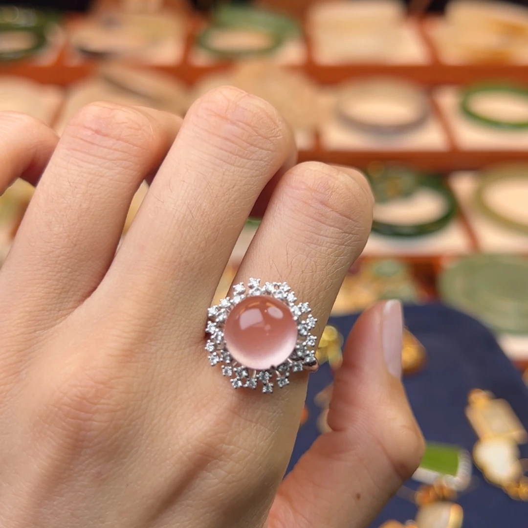 南红玛瑙18K金镶嵌戒指