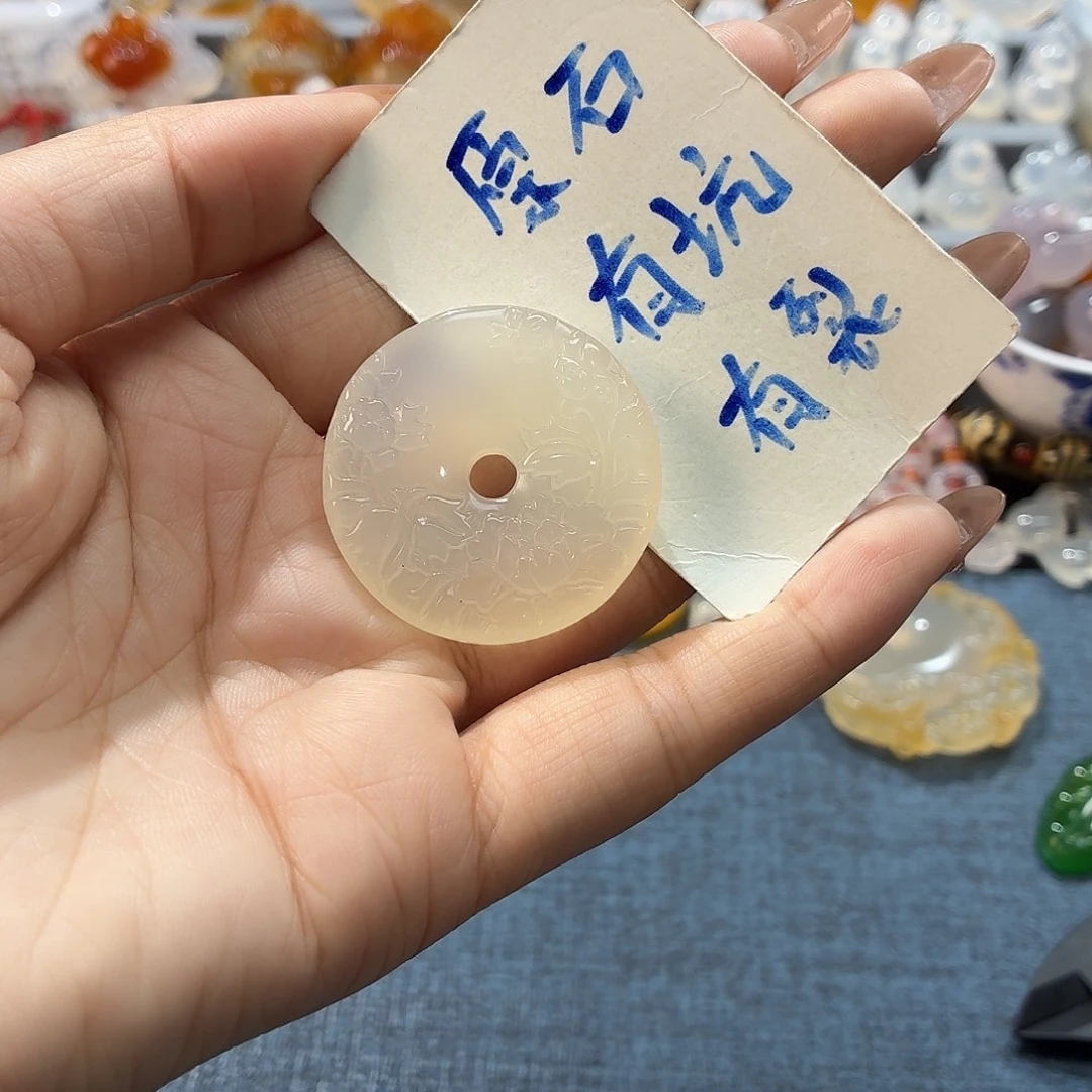 玛瑙/玉髓未镶嵌颈饰