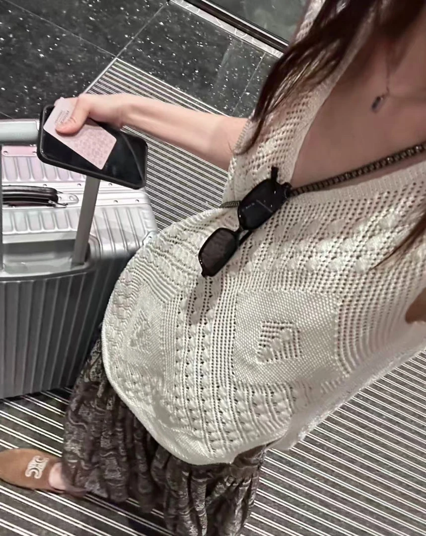 Coriander香菜 夏季新款显瘦百搭镂空编织吊带背心682804