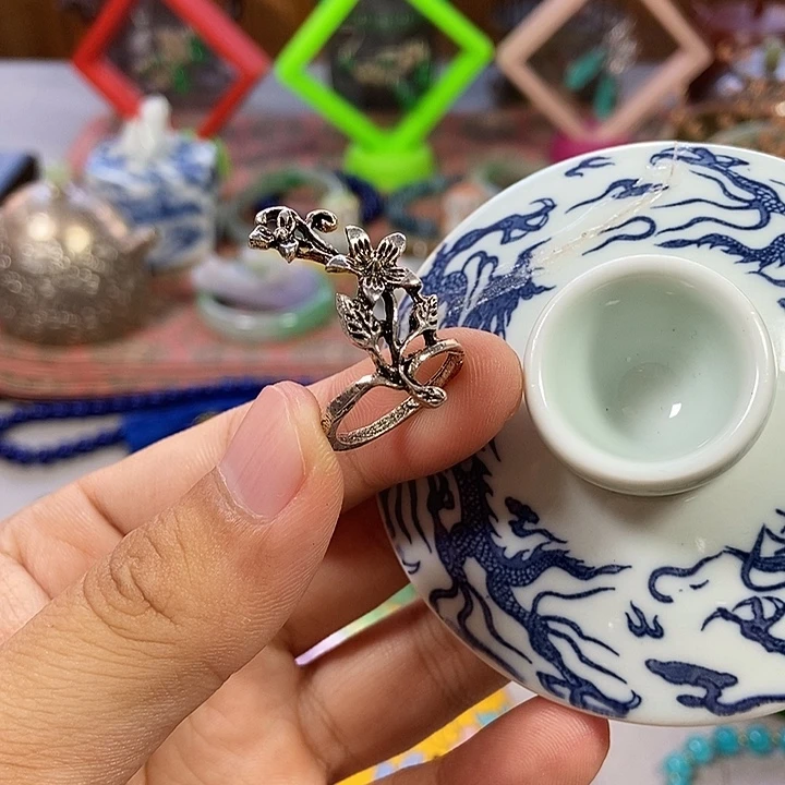 瓷片不哈哈哈哈哈哈哈哈哈哈