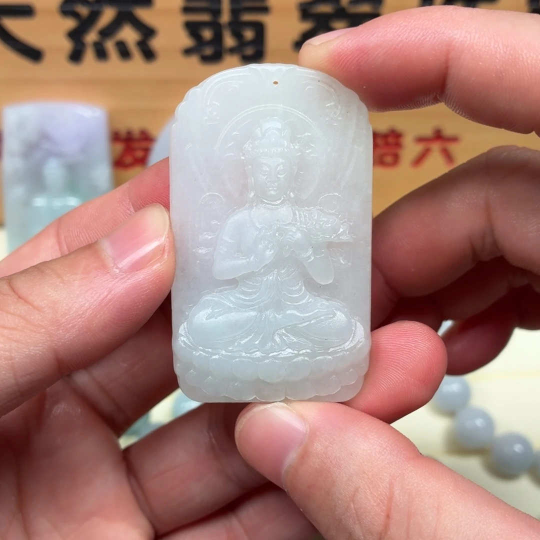 定制翡翠未镶嵌观音