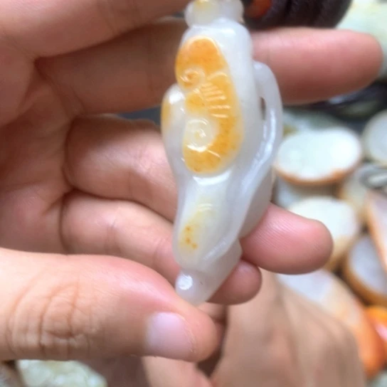 未镶嵌和田玉把件