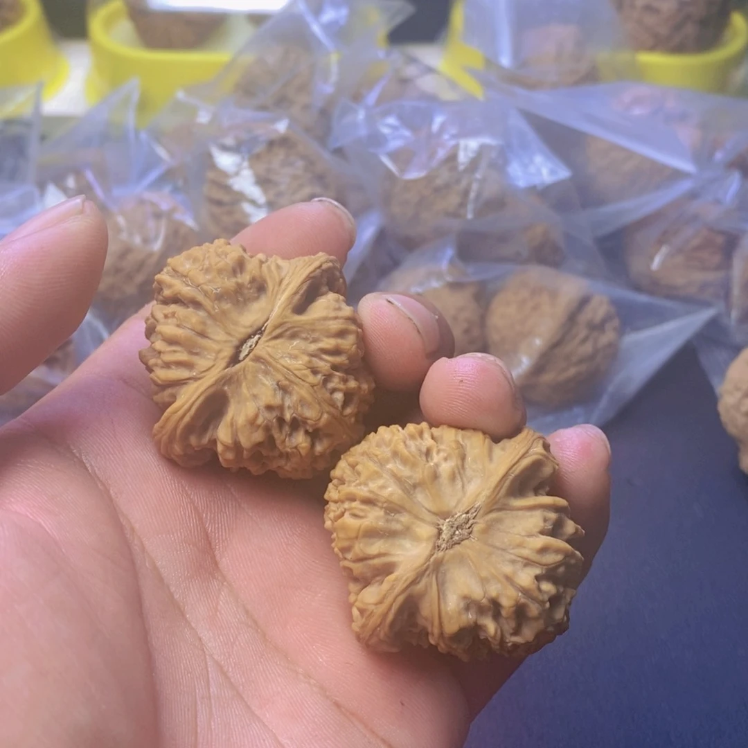 抖**友文玩核桃南疆石002