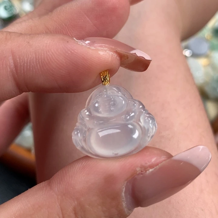 翡翠颈饰18K金镶嵌佛公冰