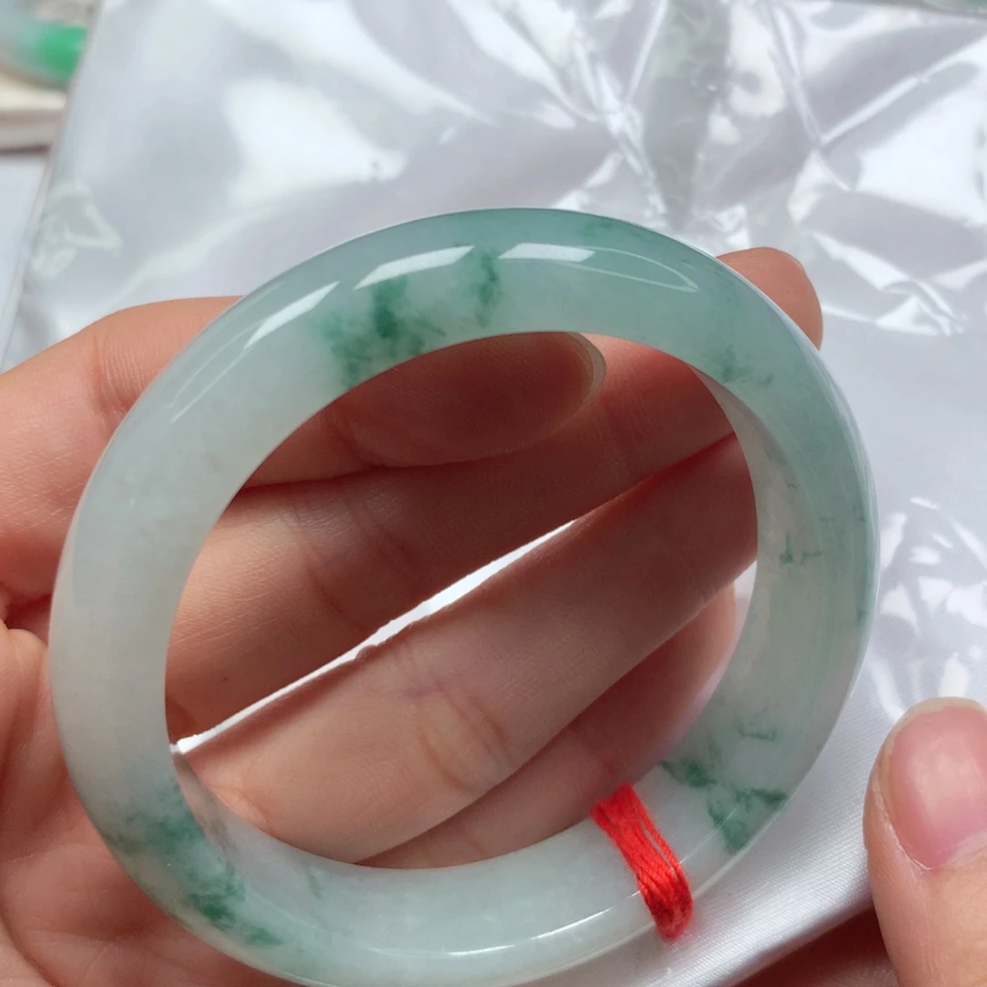 翡翠未镶嵌手镯胶感十足冰飘绿花5455