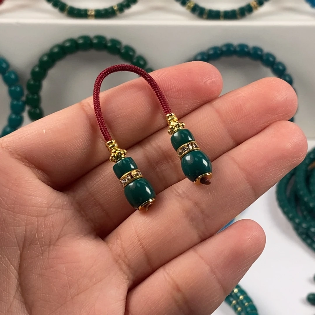 炎****玻璃颈饰弟子珠一套