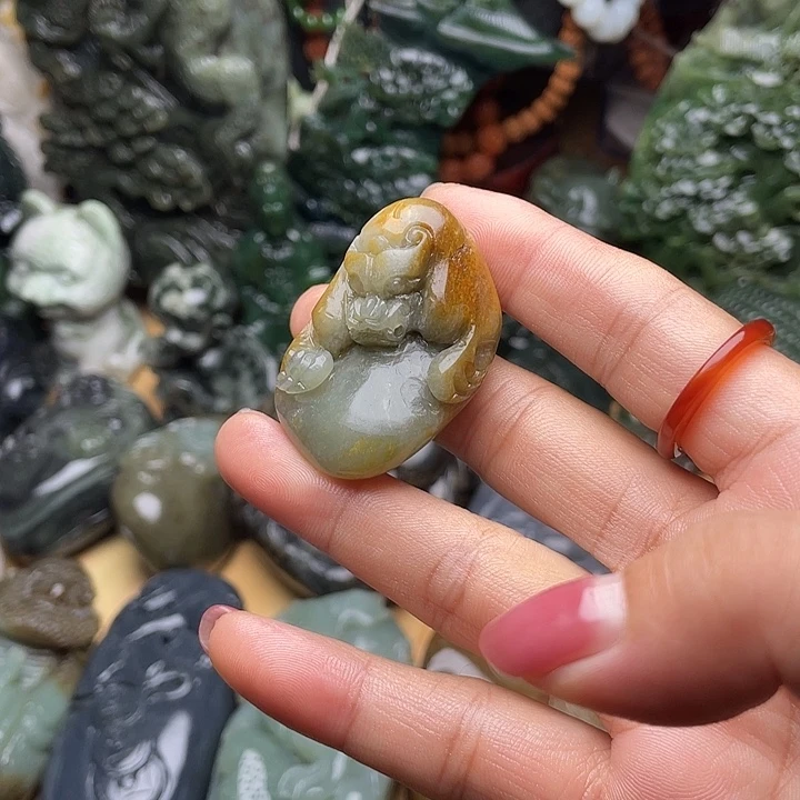 未镶嵌和田玉挂件