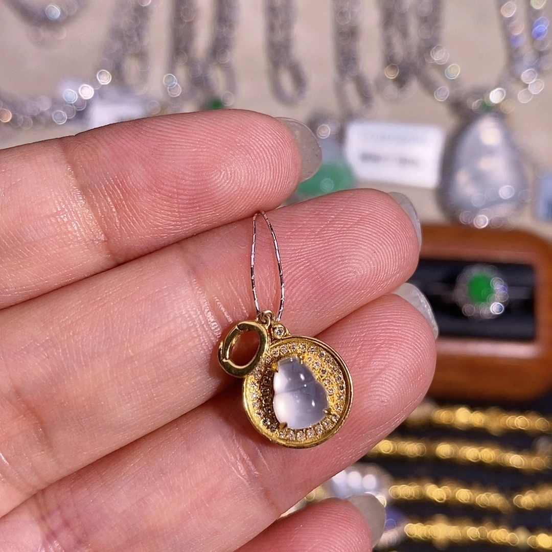 翡翠18K金镶嵌吊坠(不含链)