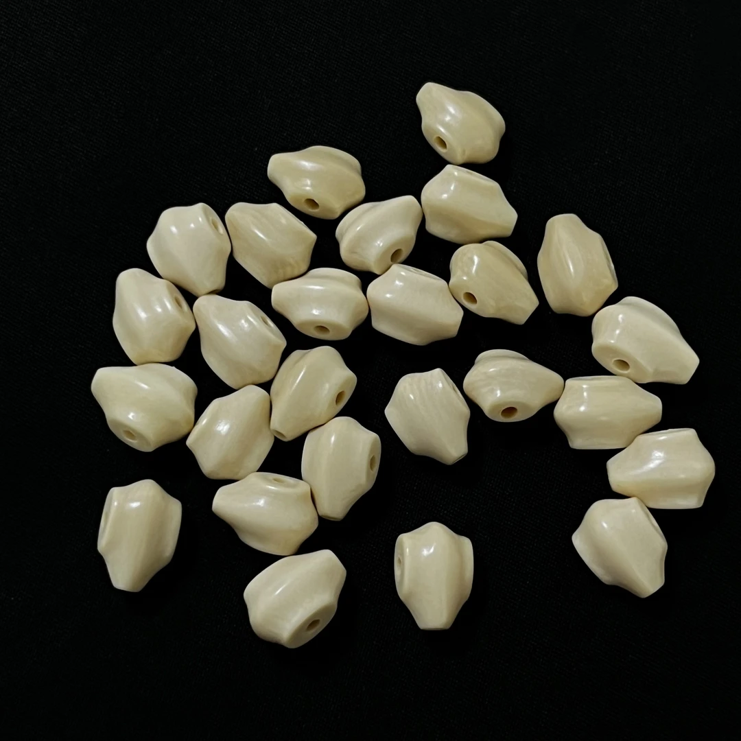 P164鲨鱼背三通约对孔8*高度12*孔道上1.5*下2.0mm只做天然猛犸牙