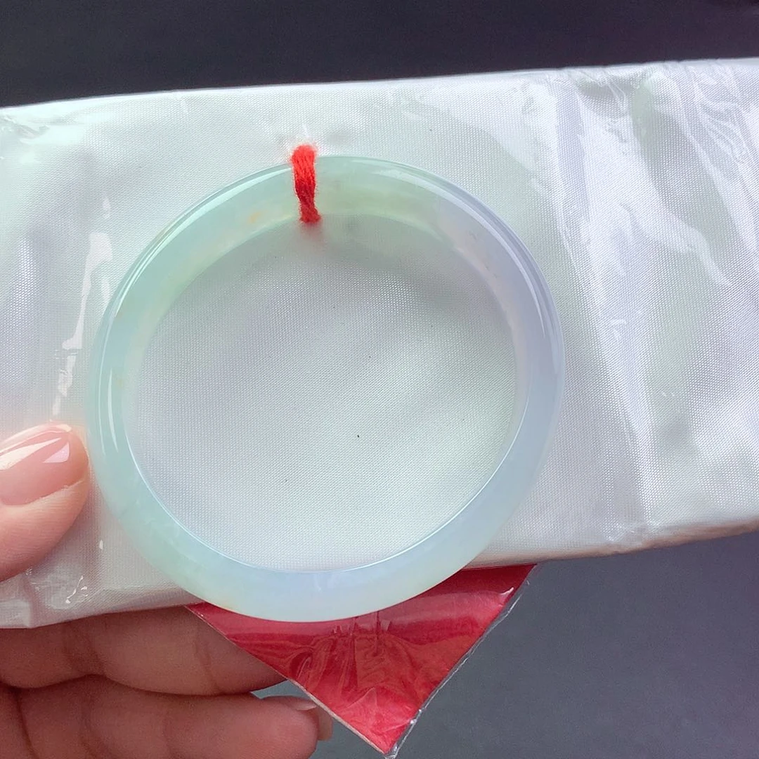 【闪购商品】未镶嵌手镯翡翠贵妃881172