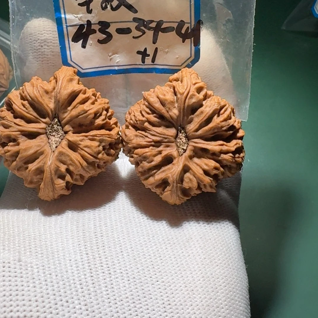 吊坠文玩核桃6号手拨鎏金h