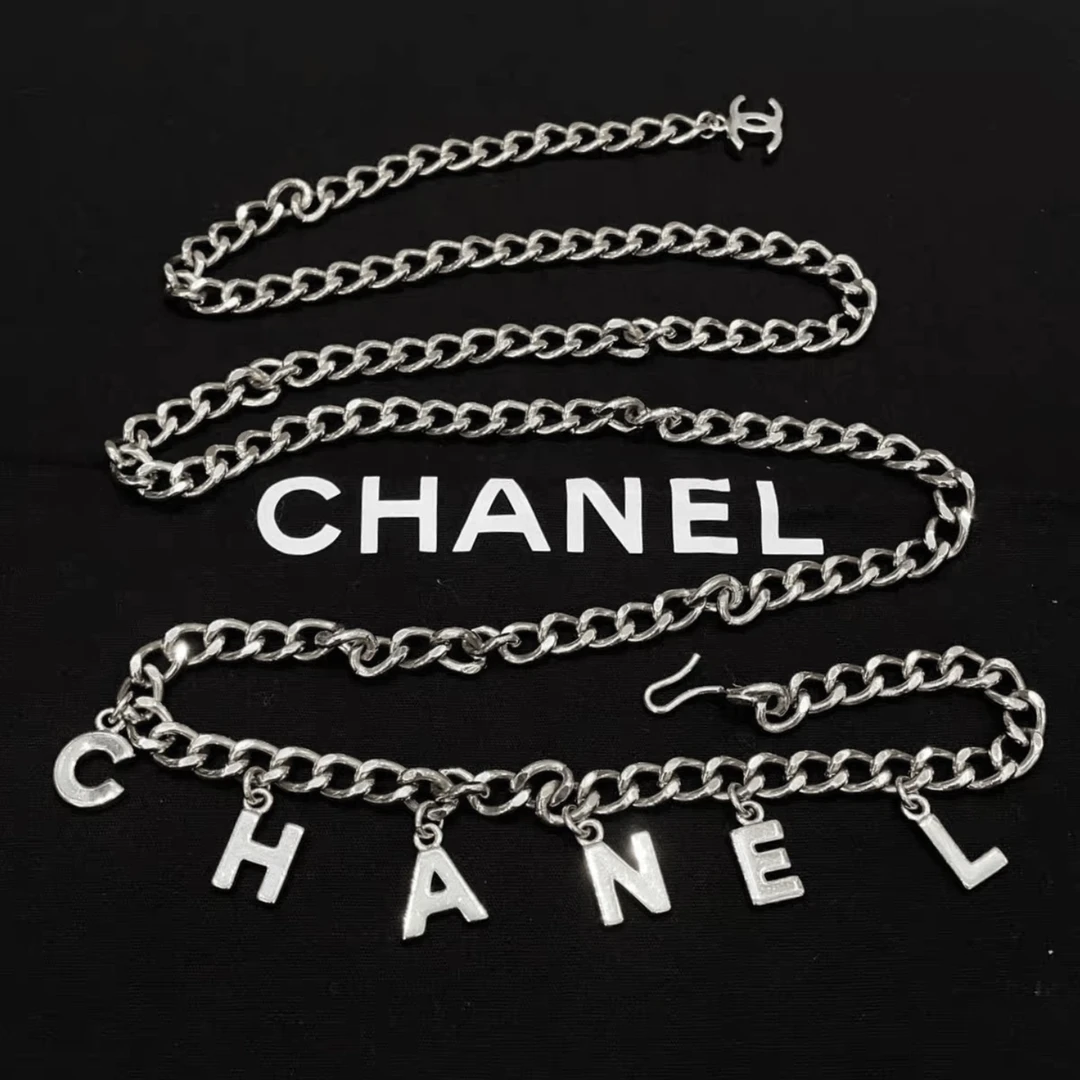 99新 Chanel/香奈儿  蔚蓝/银色字母腰链