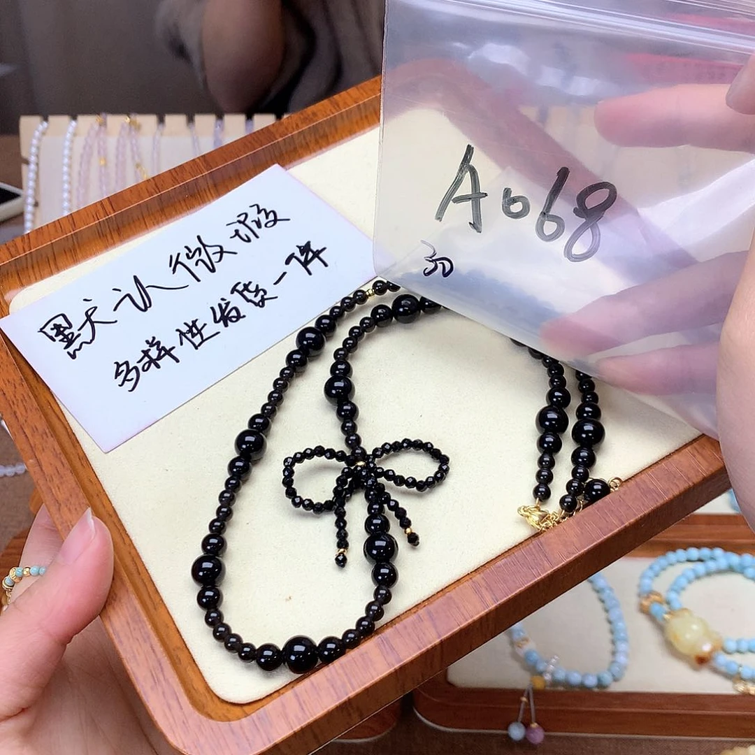 琥珀吊坠(不含链)未镶嵌橙****）