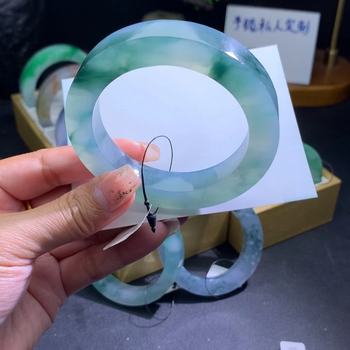 定制翡翠翡翠手镯未镶嵌