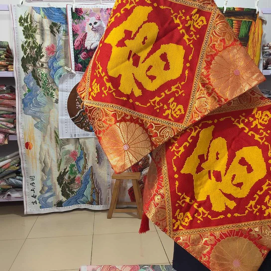 棉十字绣成品出售