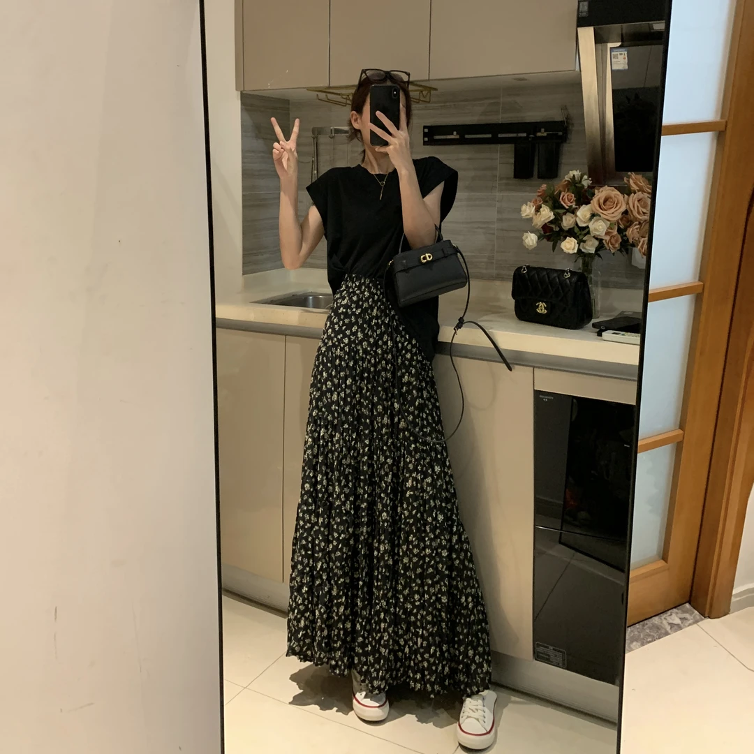 高腰气质小碎花2025春夏高级裙子女款爆款2025新款高级感