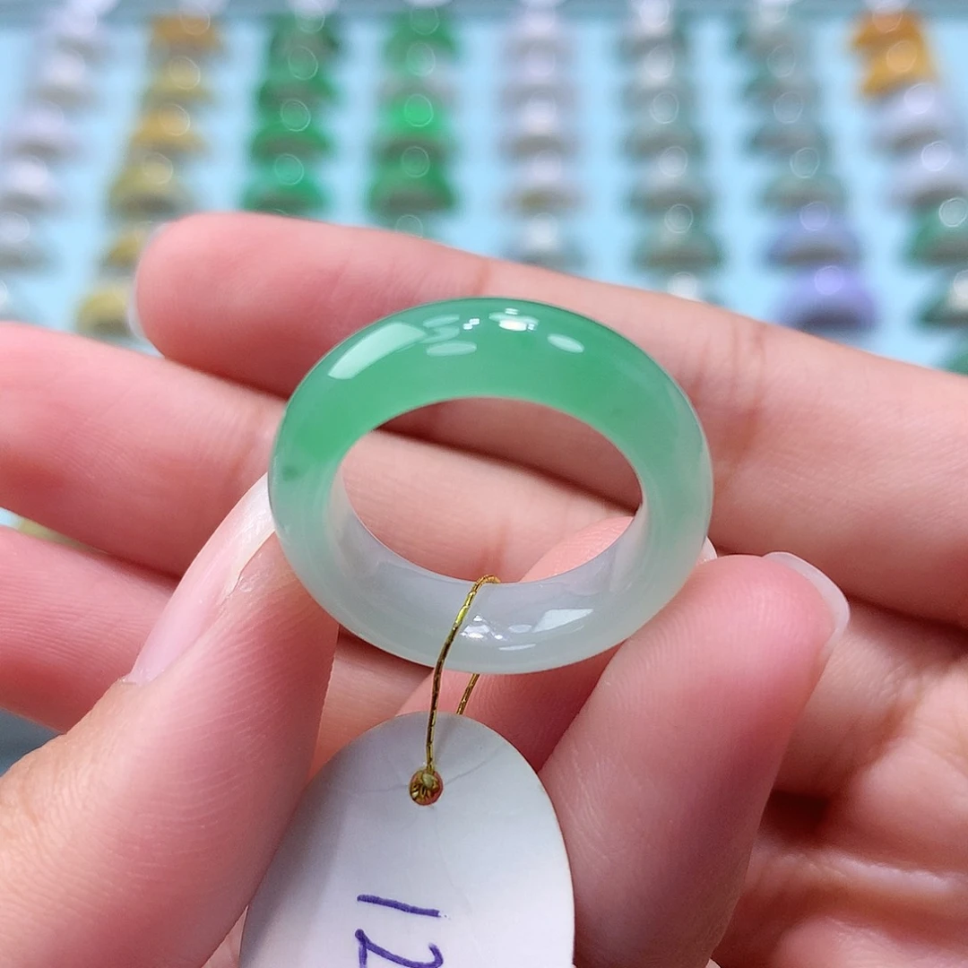 未镶嵌戒指翡翠12圈