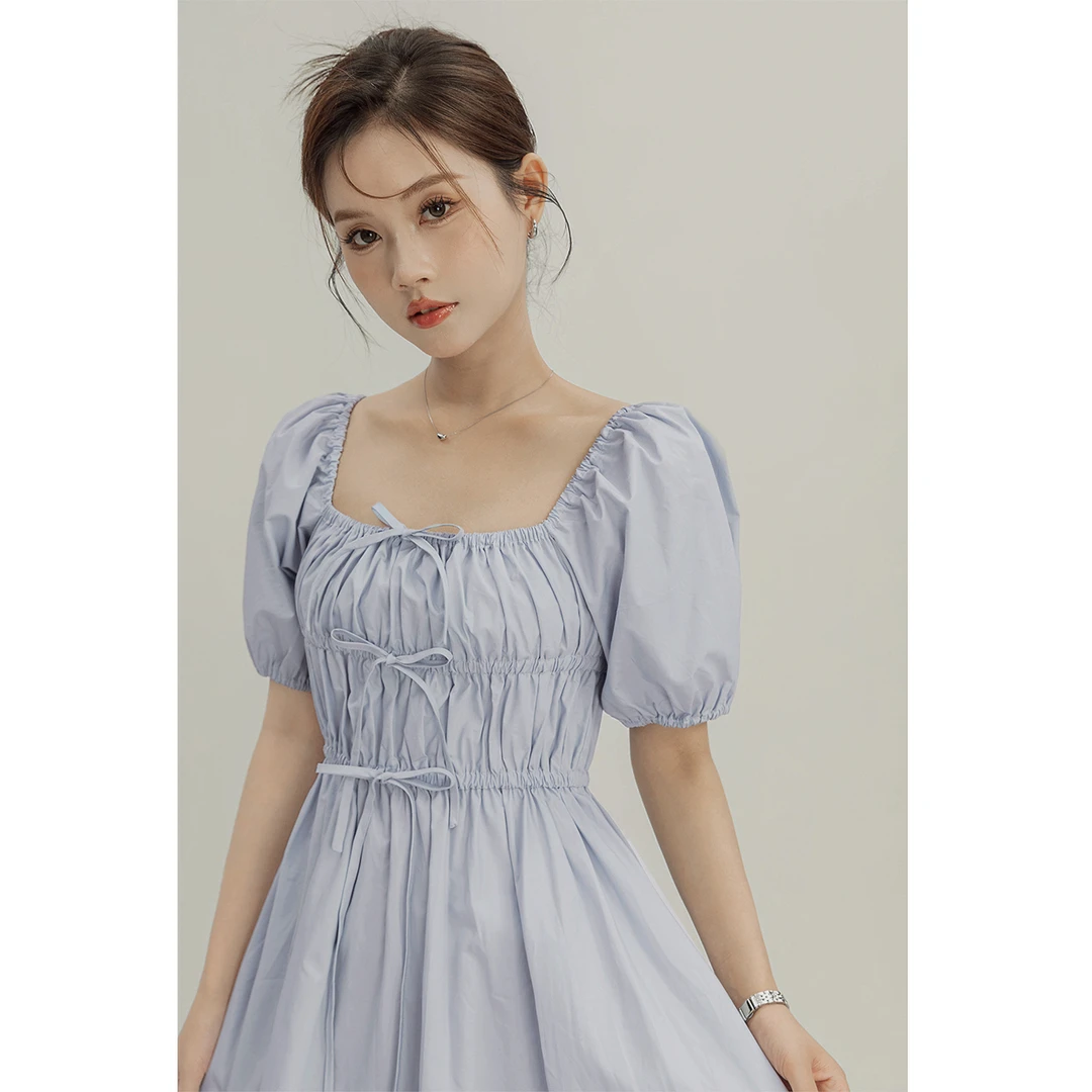 方领连衣裙女2025夏季新款褶皱法式高级感气质减龄长裙25739