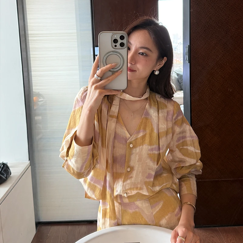 靠谱。【南风知意】优雅显瘦法式飘逸苎麻小衫+半裙套装KP250489