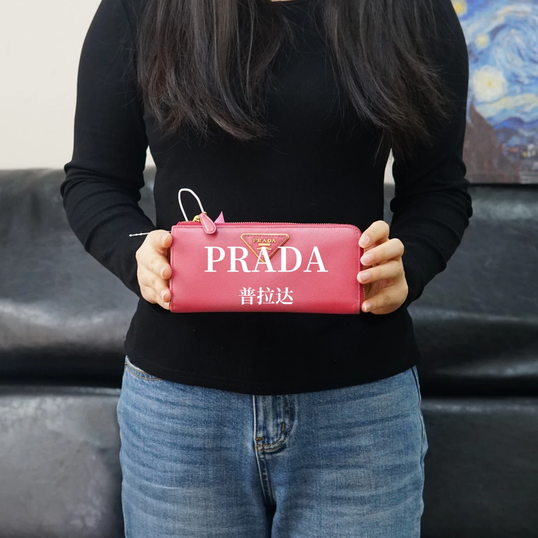 95新 Prada/普拉达 粉色手拿钱包/HD02216023/6023