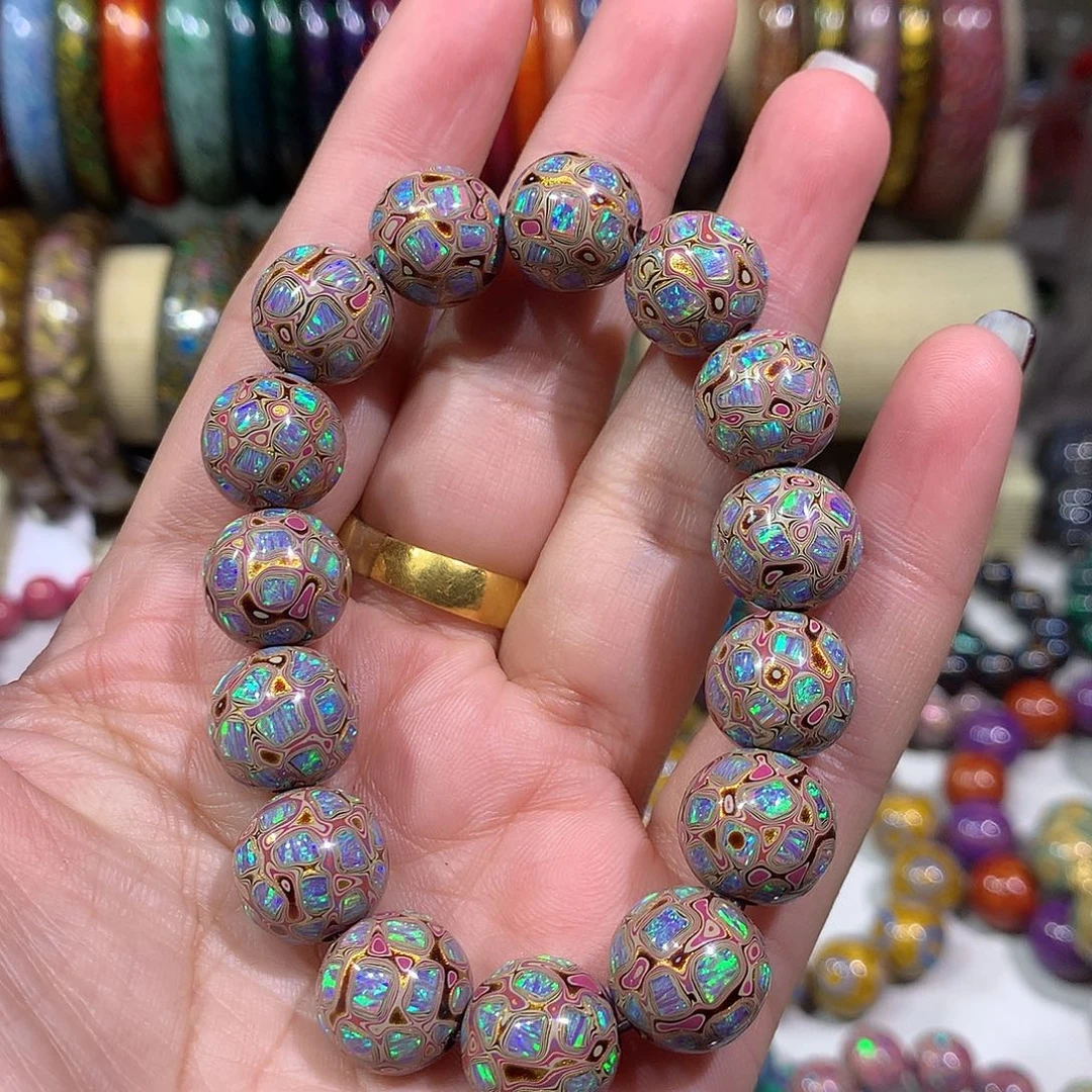 大漆珠……娇……………………