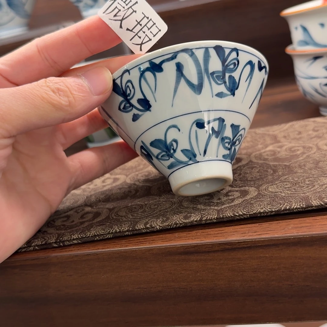 釉下手绘茶具微瑕