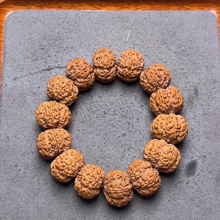 14号尼泊尔大金刚22满肉六瓣