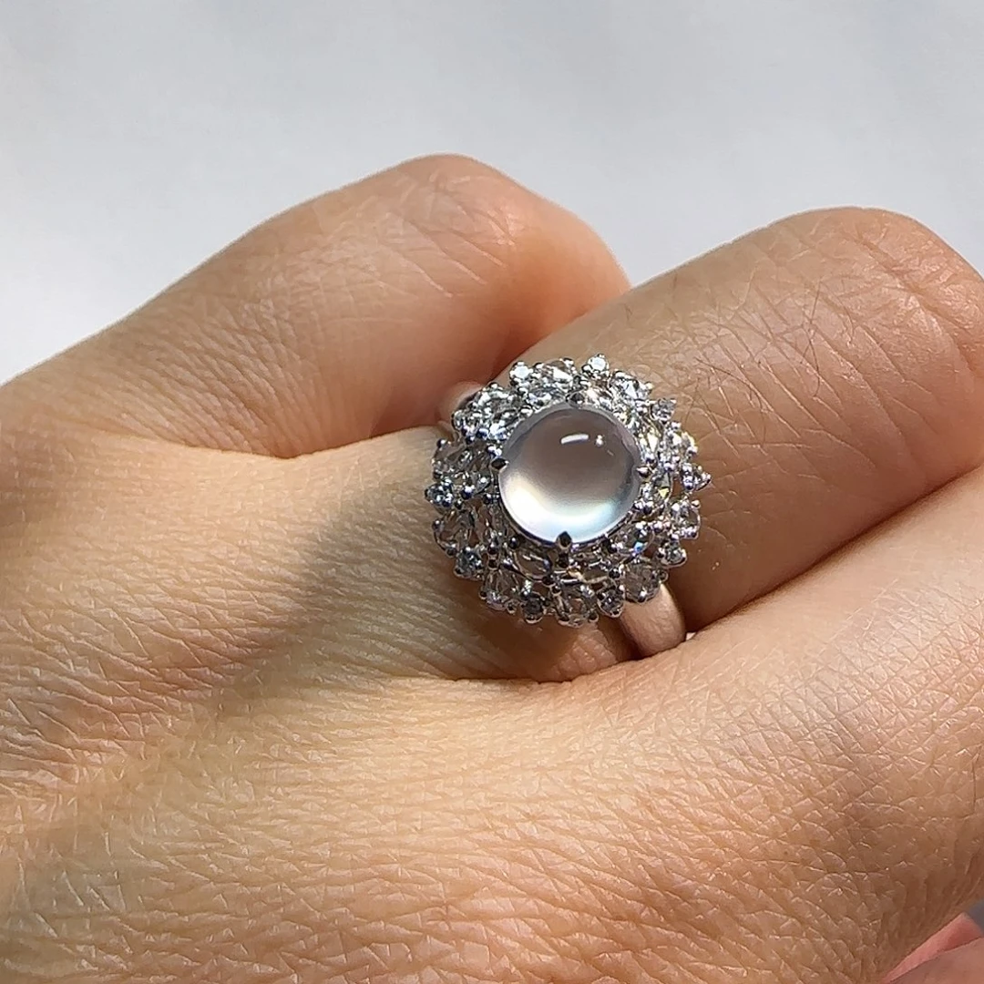 翡翠18K金镶嵌戒指戒指