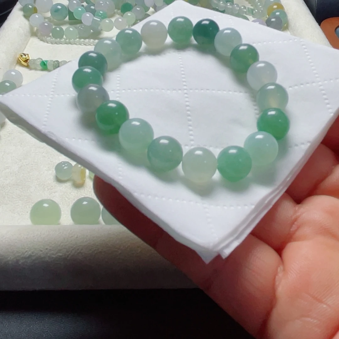 翡翠未镶嵌颈饰天然缅甸翡翠A货