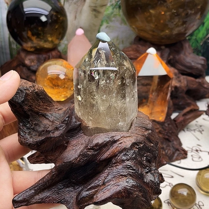 未镶嵌摆件水晶天然茶黄水晶摆件