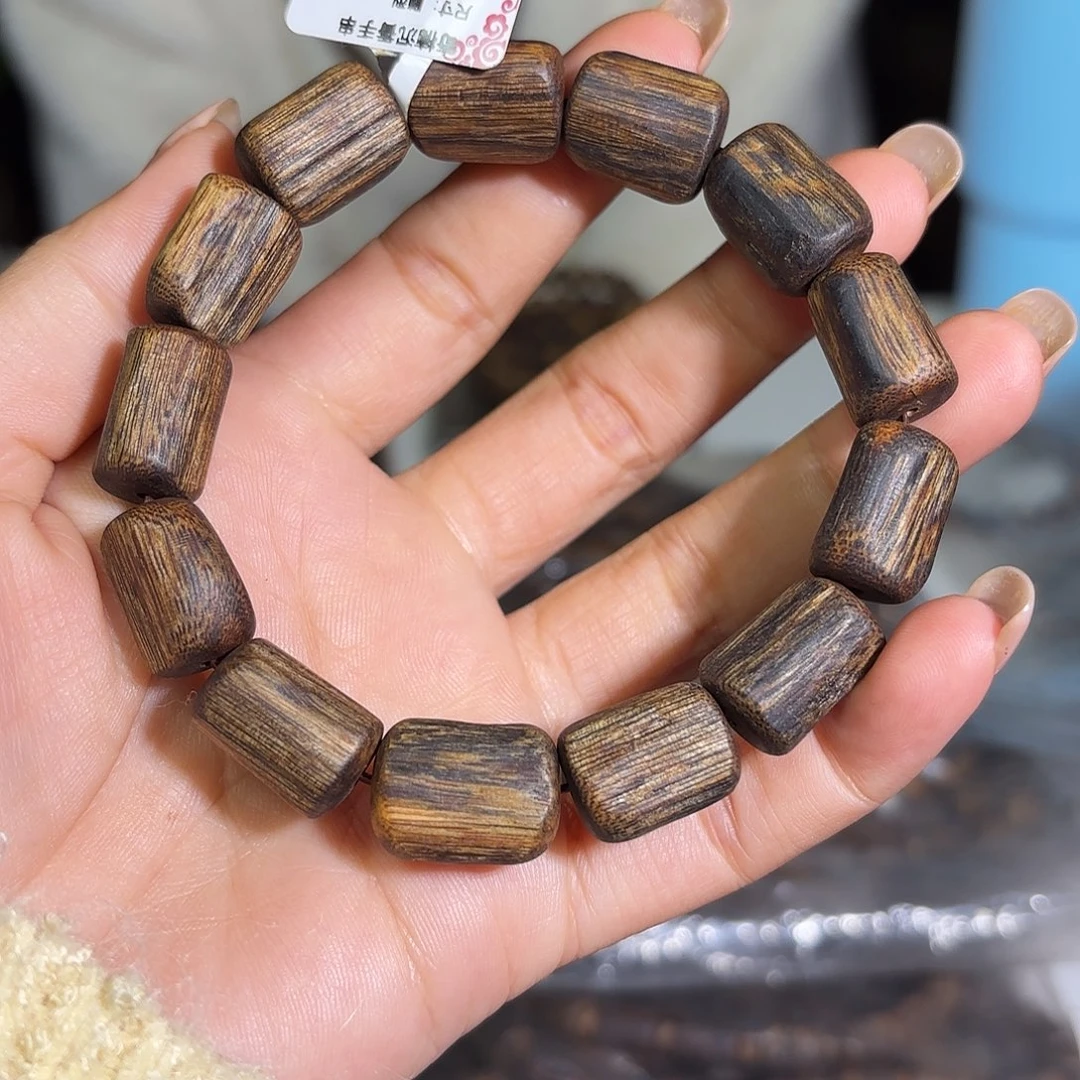 沉香手串奇楠沉香树心油多样性发一