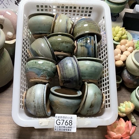 紫砂花盆768微瑕品口径5厘米左右的