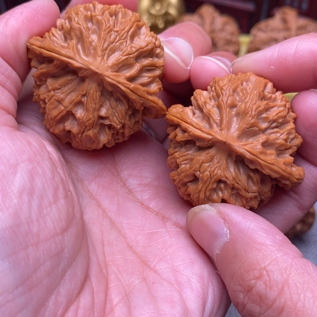 ঞ***࿐文玩核桃把件全品毕业苹果41尺