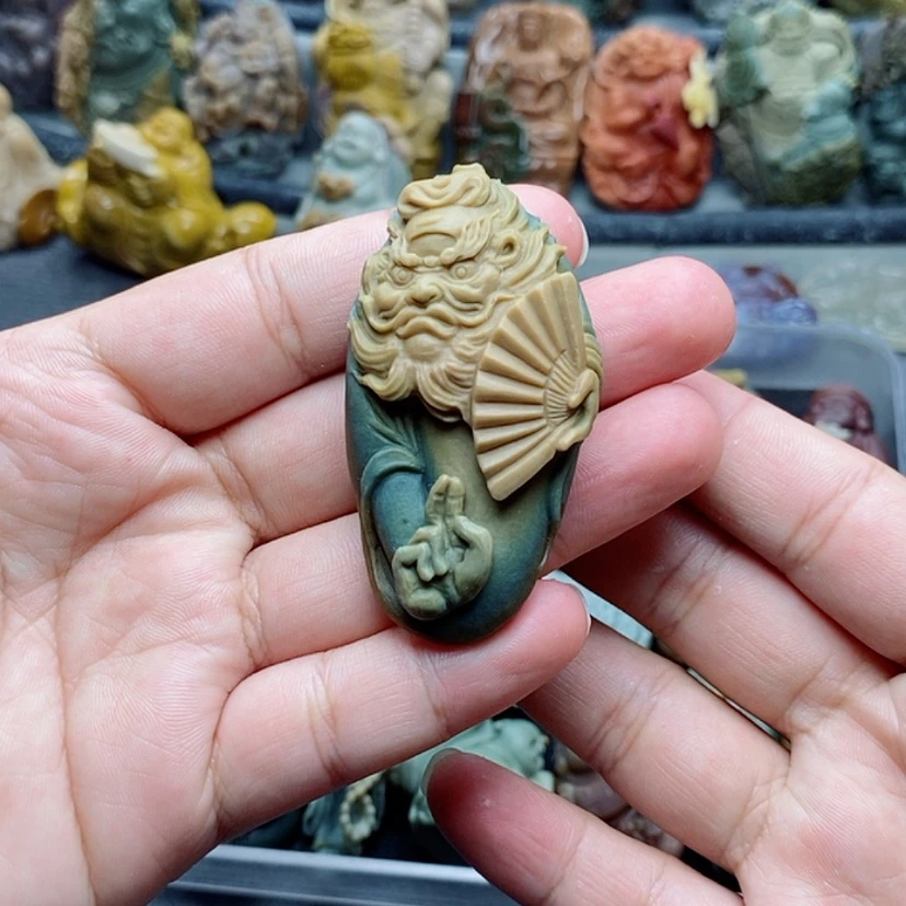 【闪购商品】定制石英质玉吊坠未镶嵌