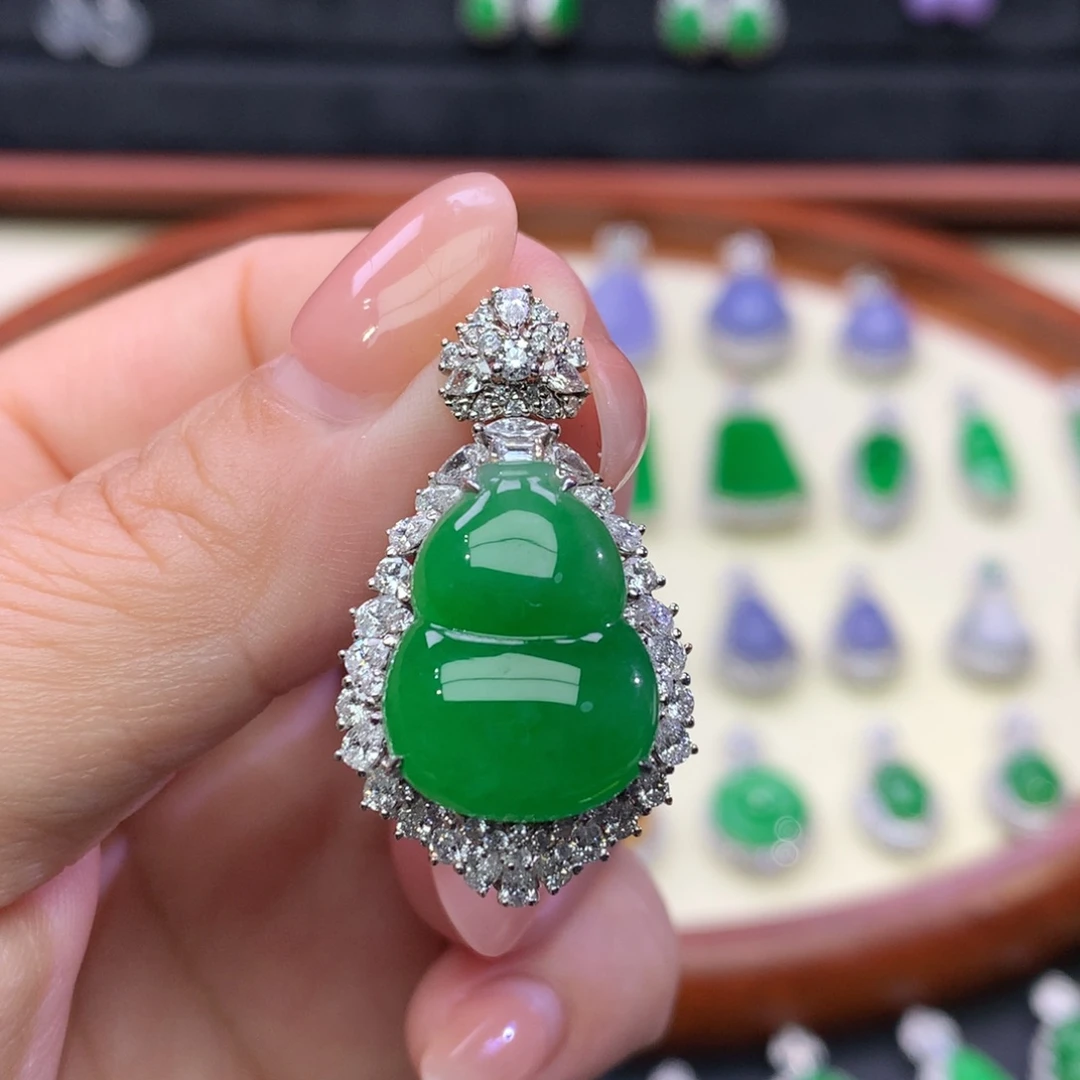 翡翠18K金镶嵌吊坠(不含链)