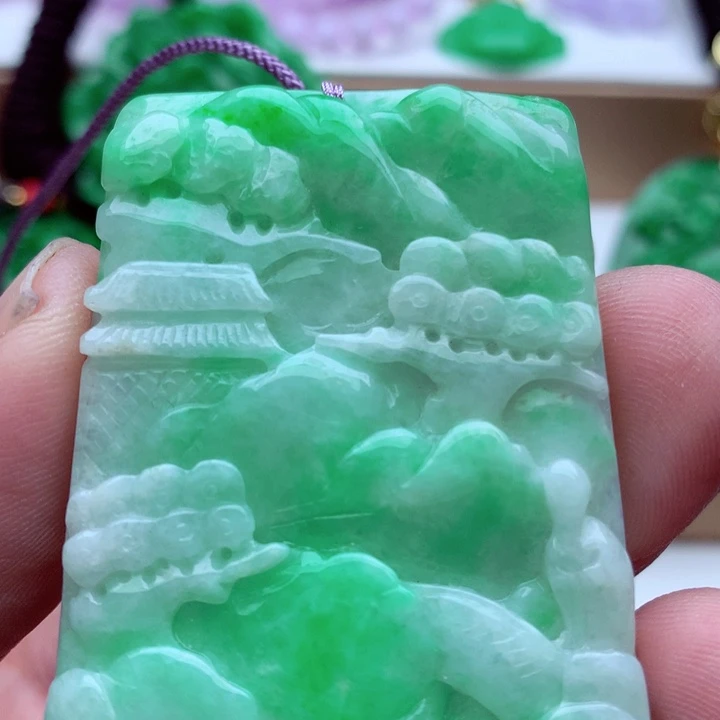 翡翠未镶嵌吊坠(不含链)