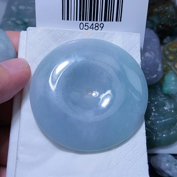 翡翠未镶嵌颈饰天光墟翡翠市场现金代购
