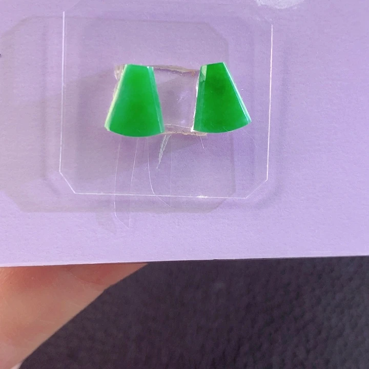 定制翡翠未镶嵌翡翠