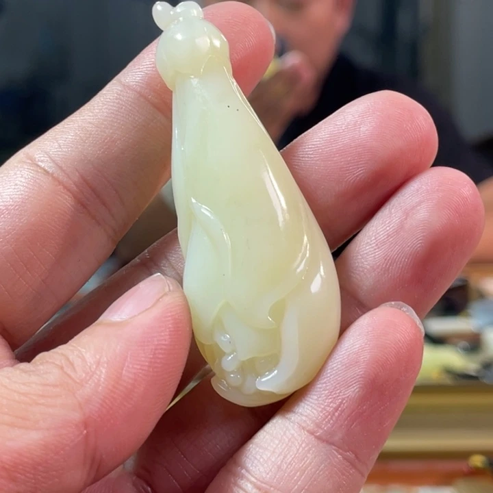 颈饰未镶嵌和田玉