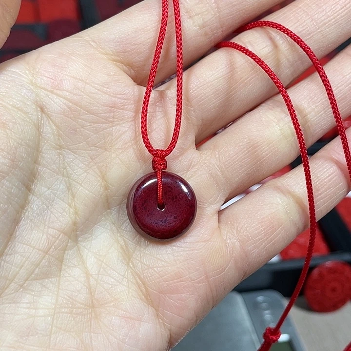 天然辰砂高压原石平安扣