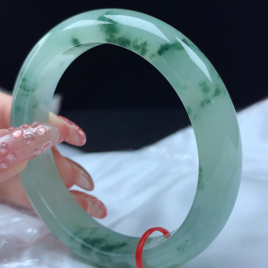 未镶嵌手镯翡翠66022，