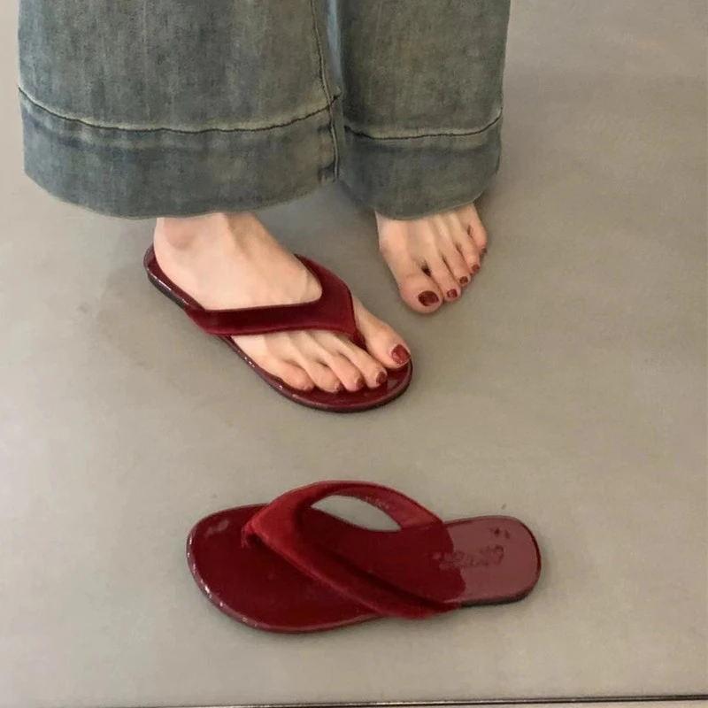 时尚ins平底银色人字拖女夏外穿2025新款豹纹凉拖鞋海边夹脚女鞋