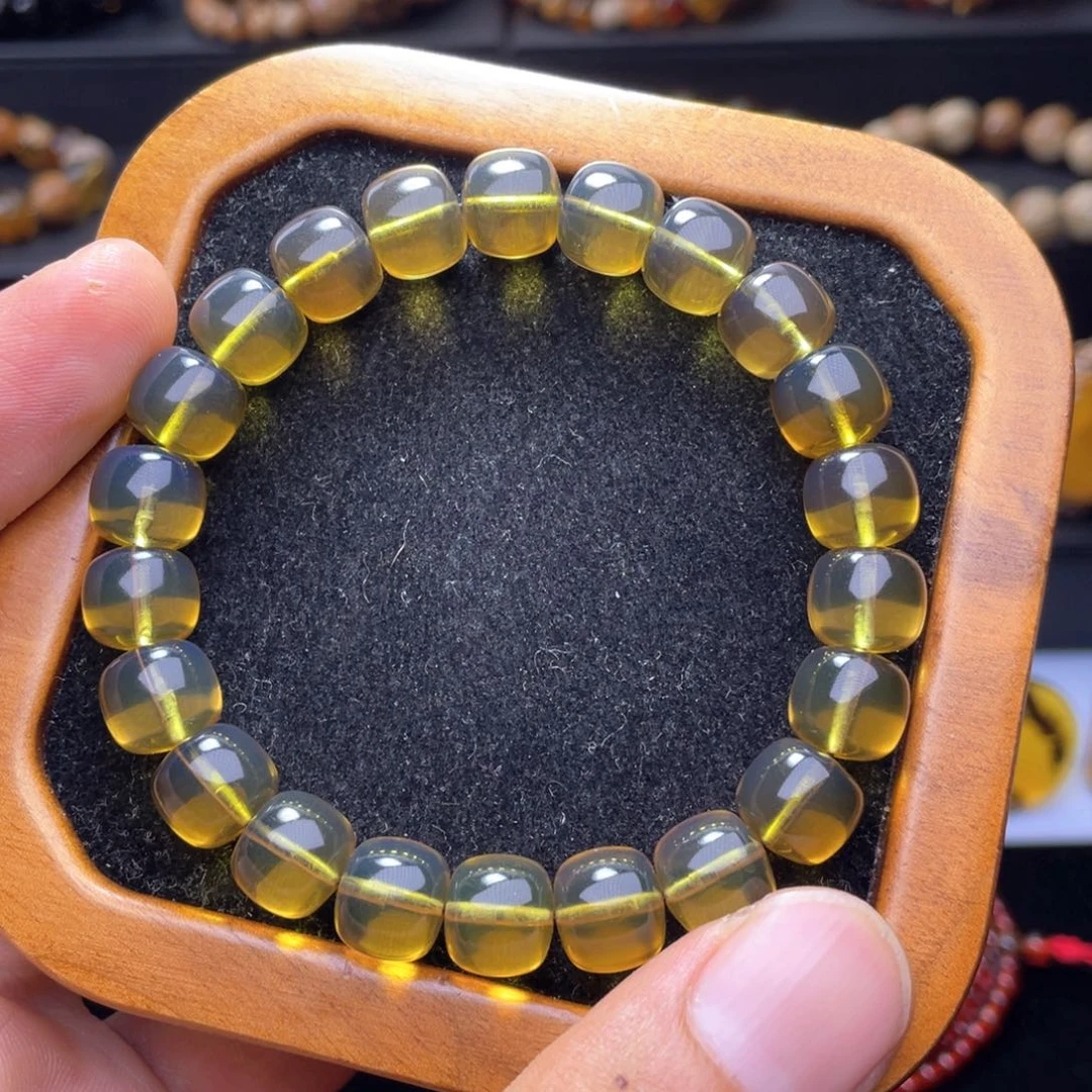 琥珀未镶嵌颈饰10×9mm绿茶老型