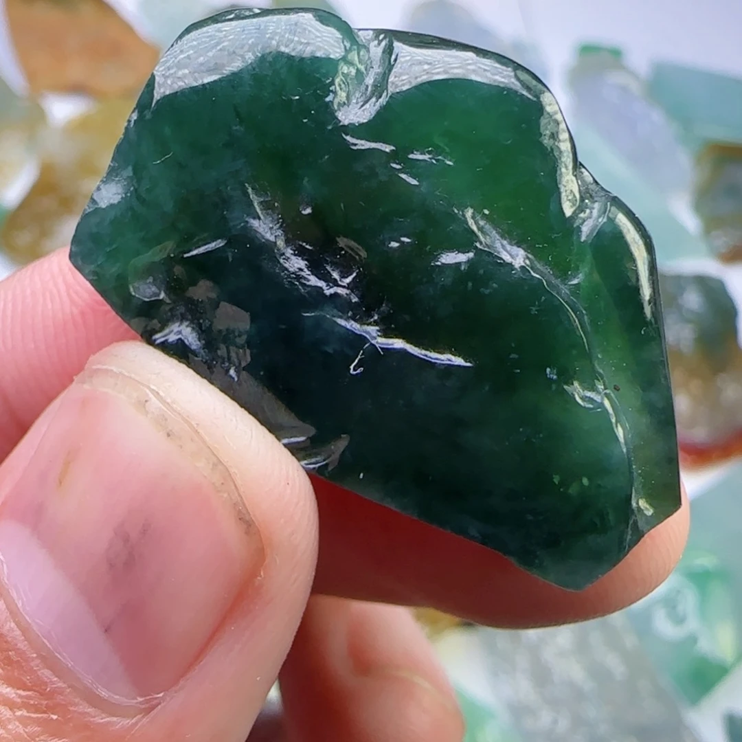 未镶嵌定制翡翠不包工