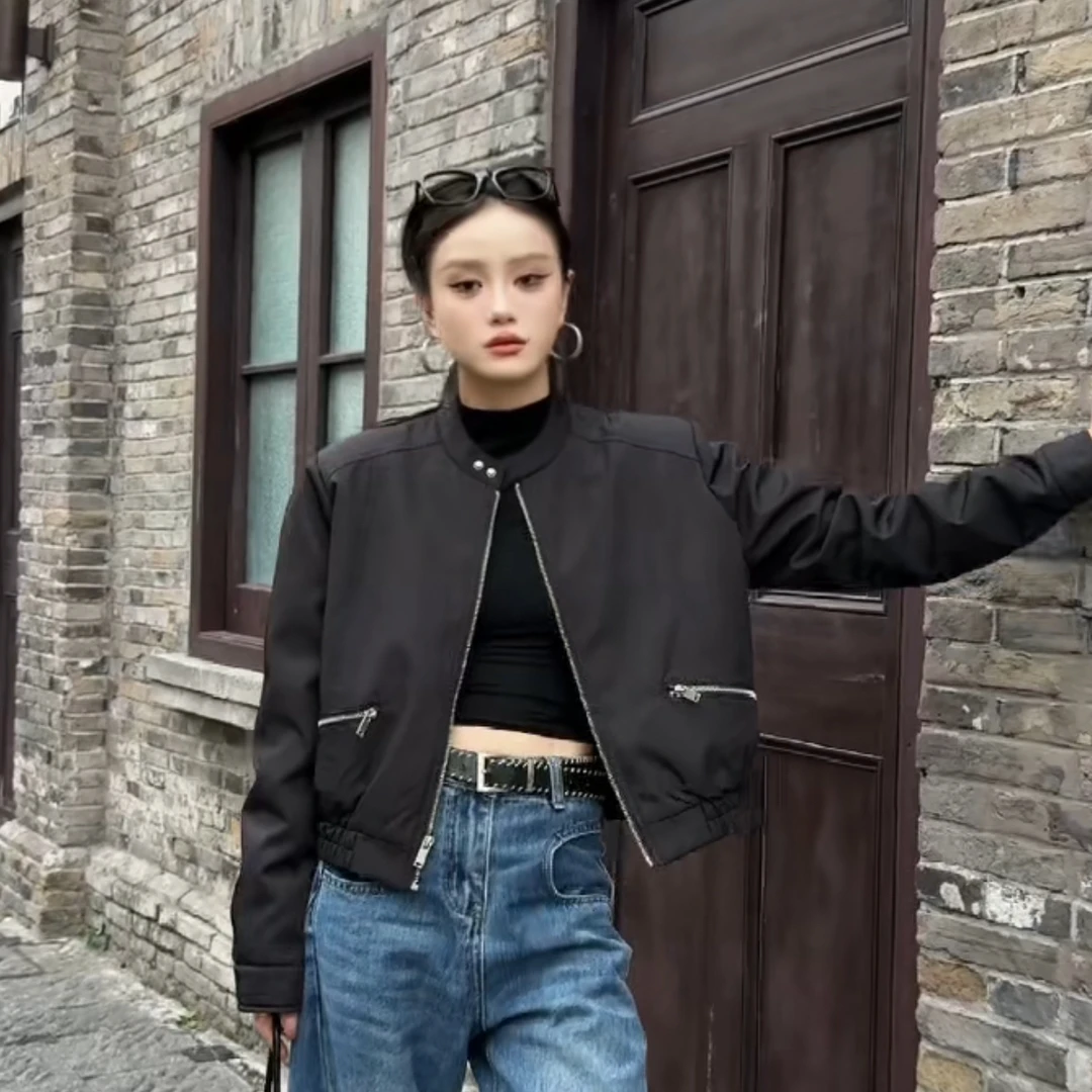 【C度笑笑力推】25801新品时尚小众设计师款短款圆领羽绒夹克