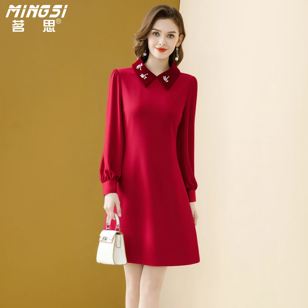 茗思红色钉珠翻领连衣裙女2025秋季新款小个子长袖气质显瘦a字裙