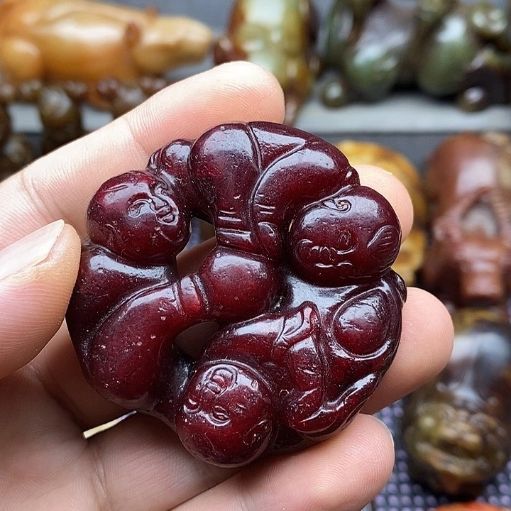未镶嵌蛇纹石玉颈饰